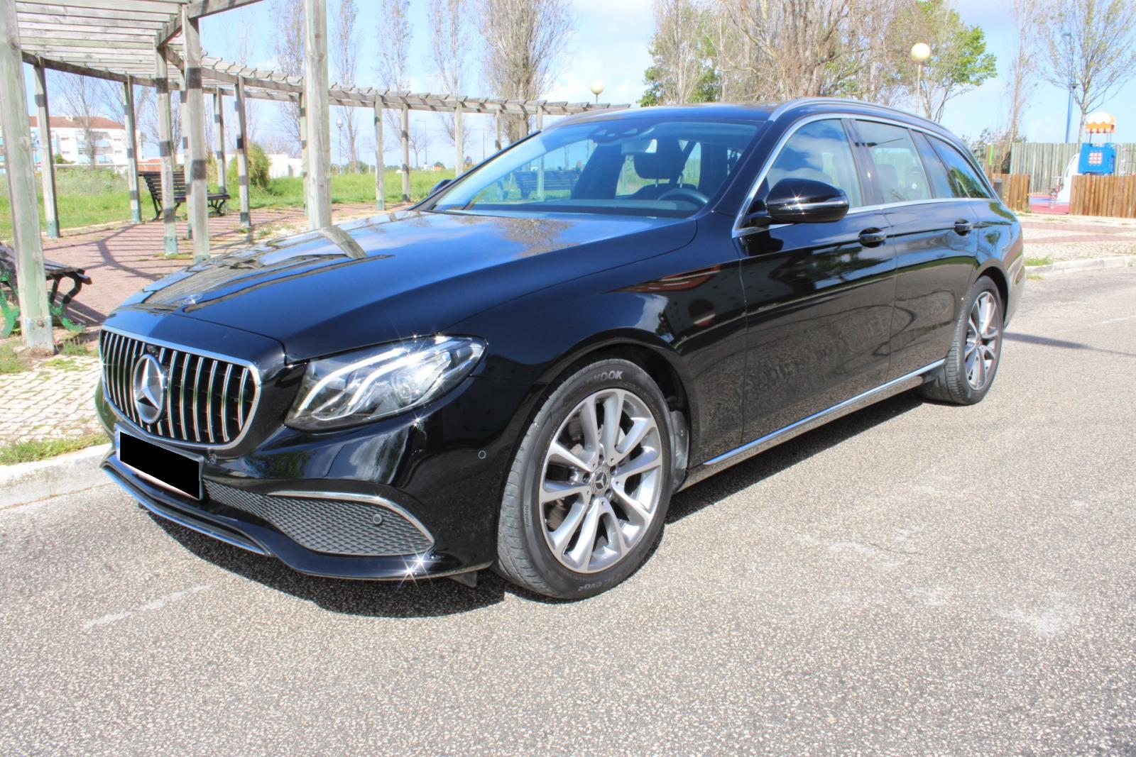 Mercedes-Benz-E 220 d St Avantgarde 7 Lugares