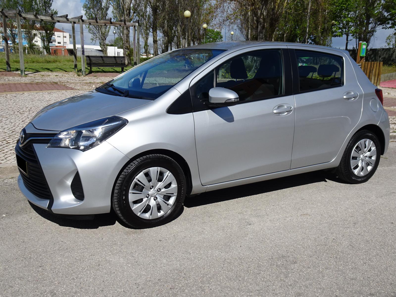 Toyota-Yaris 1.4 D-4D Active+AC