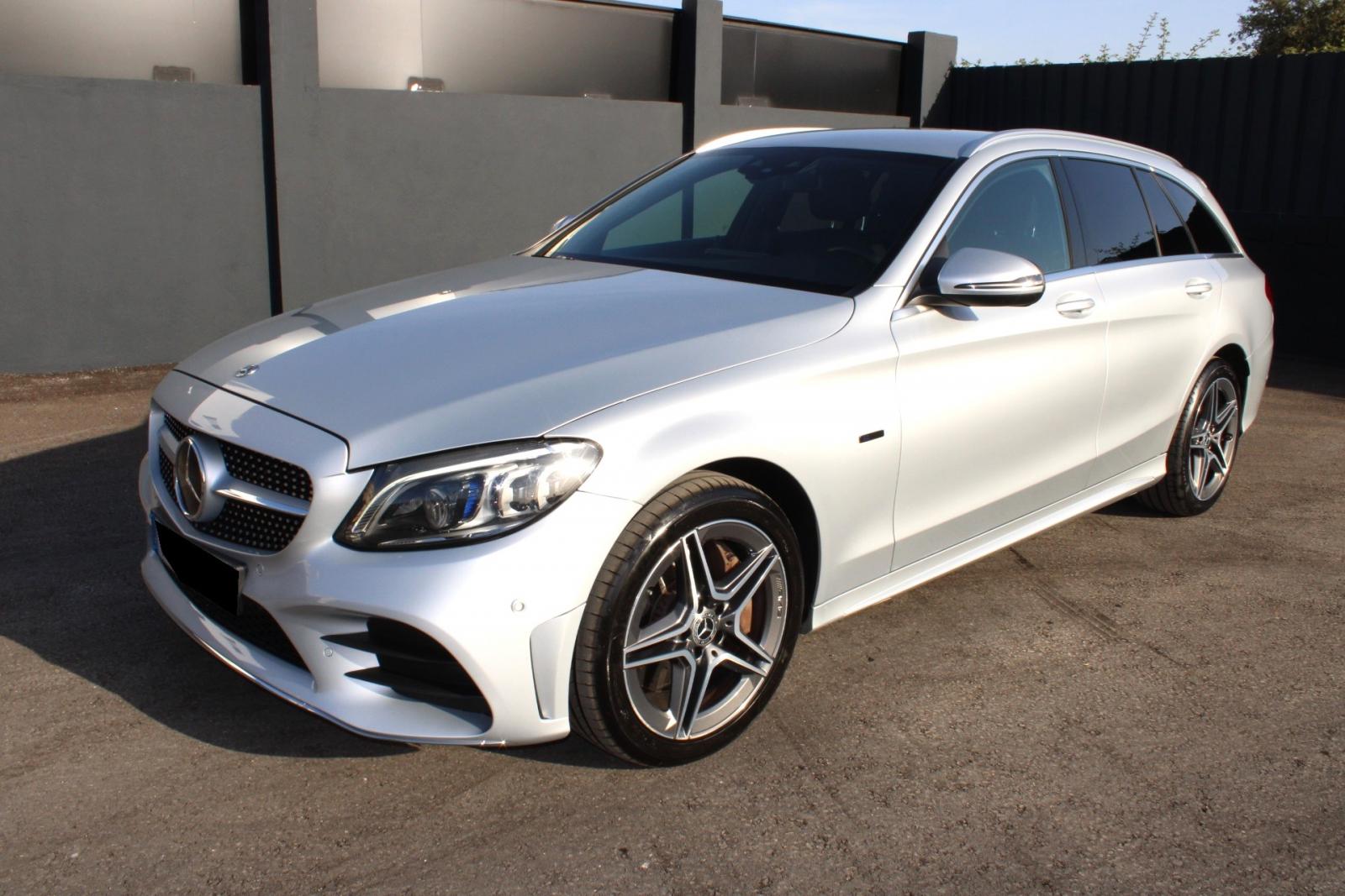 Mercedes-Benz-C 300 de Station AMG Line