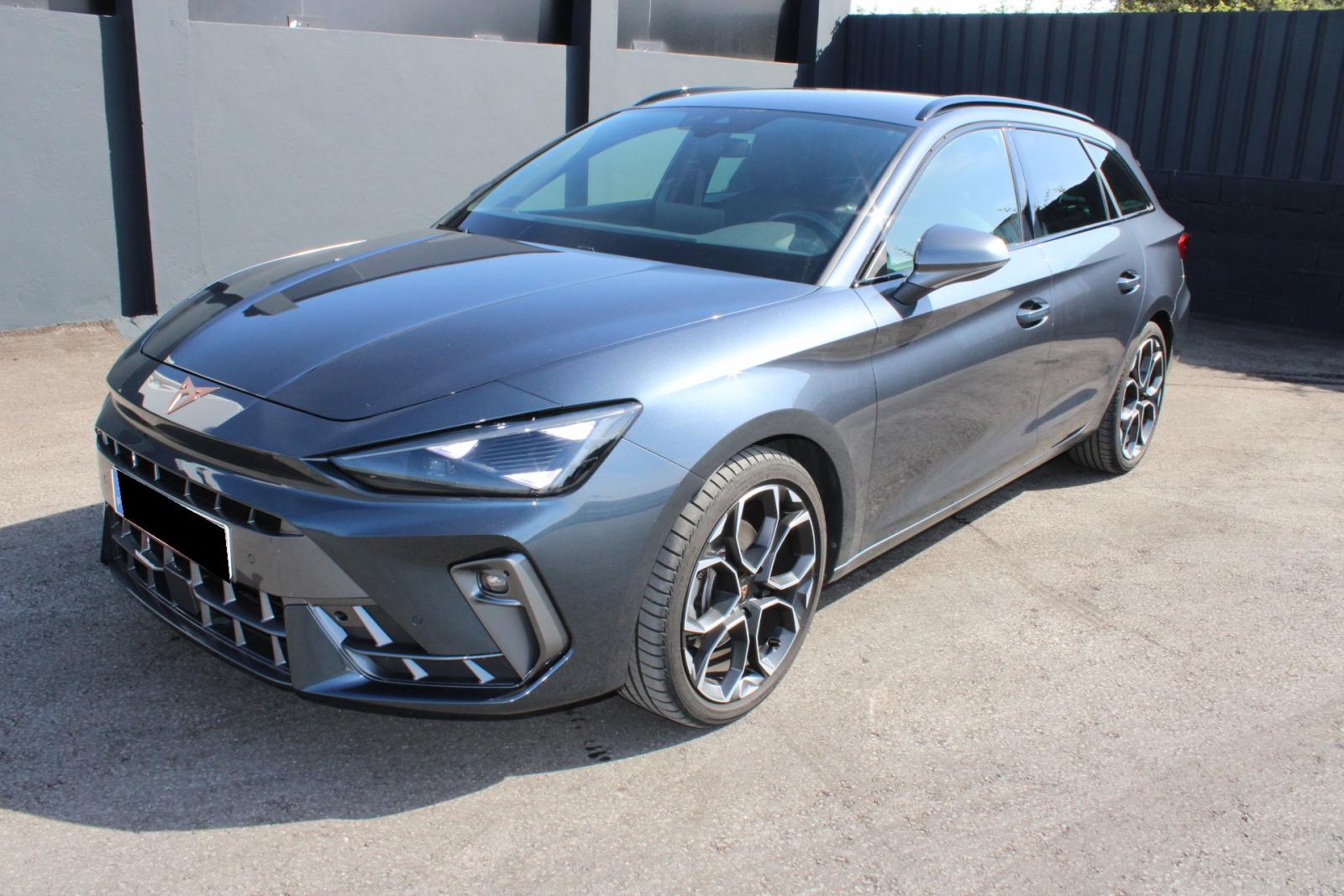 Cupra
-CUPRA LEON SP