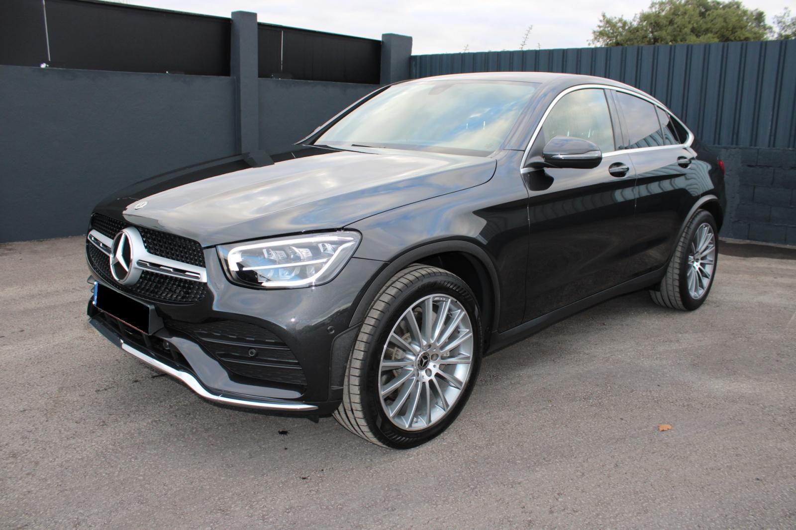 Mercedes-Benz-GLC 300 e 4MATIC Hybrido Plug-In