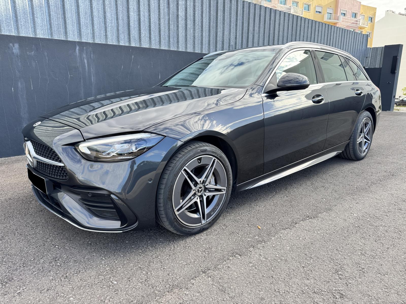 Mercedes-Benz-C 300 e St Híbrido/Plug-In EQ AMG Line